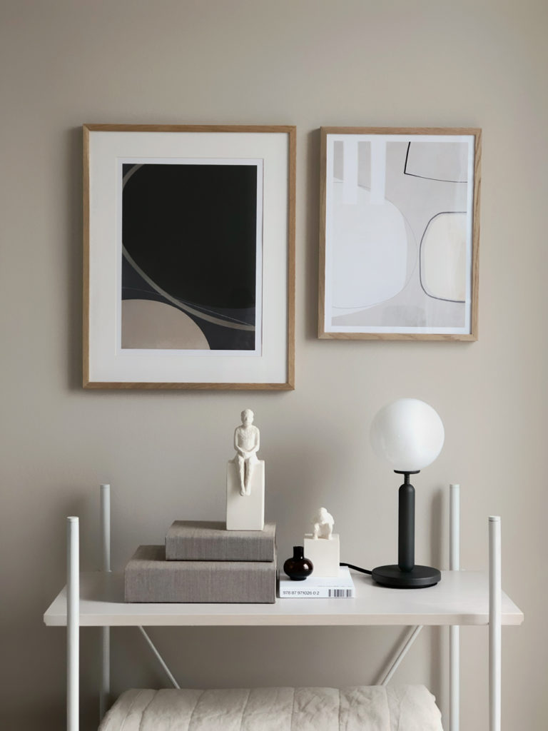 o create that perfect gallery wall at home, you only need a few things. Some beautiful artwork, frames to go with it and the right place to hang them. I have created my gallery wall with the focus on abstract and organic shapes. 